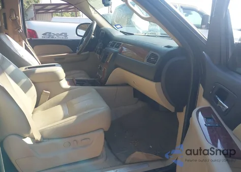 2007 Chevrolet Tahoe Ltz from USA, damaged, VIN 1GNFK13027R304305